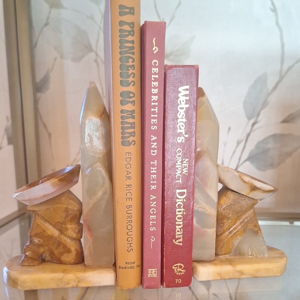 ONYX Vintage Bookends
